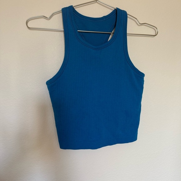 Lululemon Ebb to Street Cropped Racerback Tank Top in Poolside Blue Size 4 - Picture 6 of 10